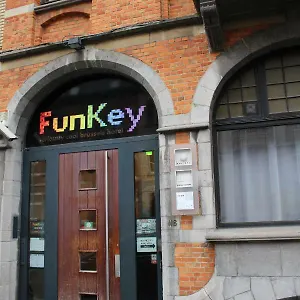 2* Hotel Funkey